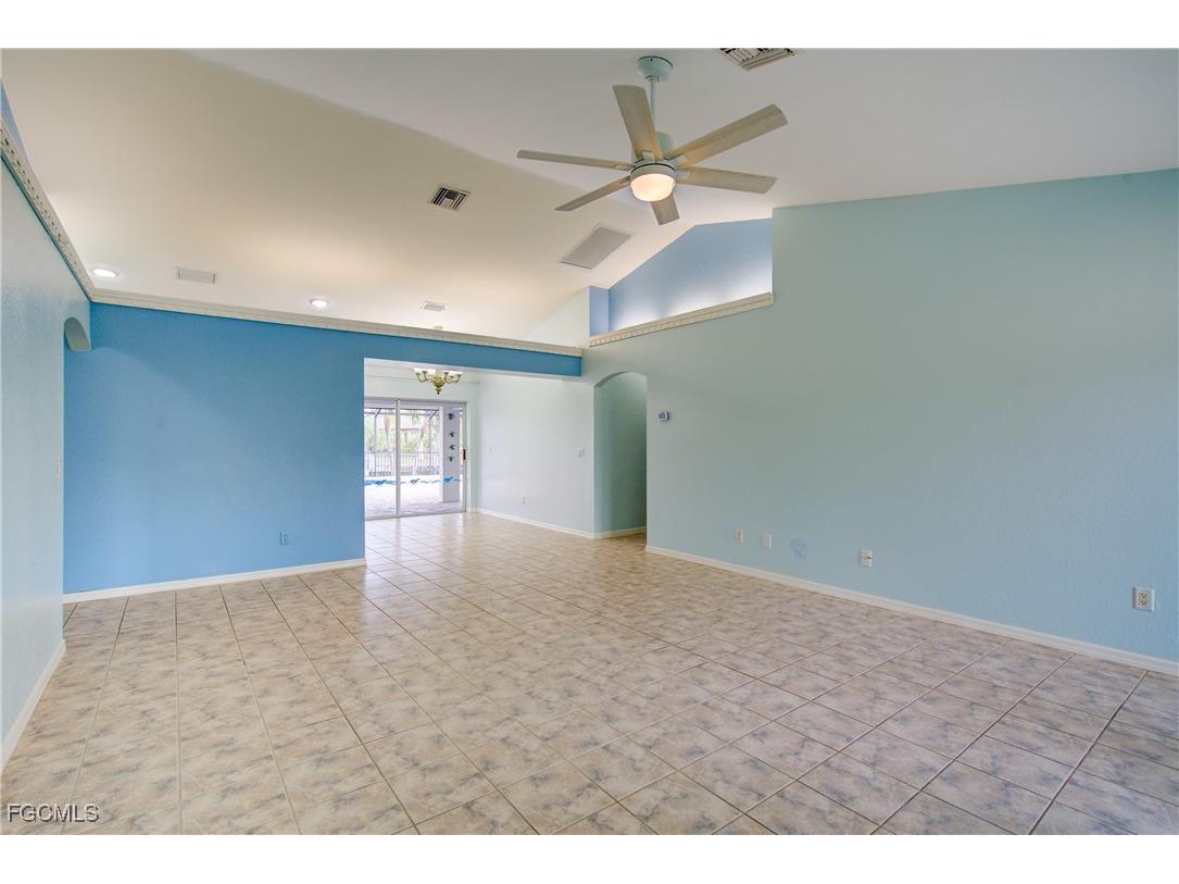 2803 SW 34th Terrace Cape Coral FL 33914 2026005638 image12