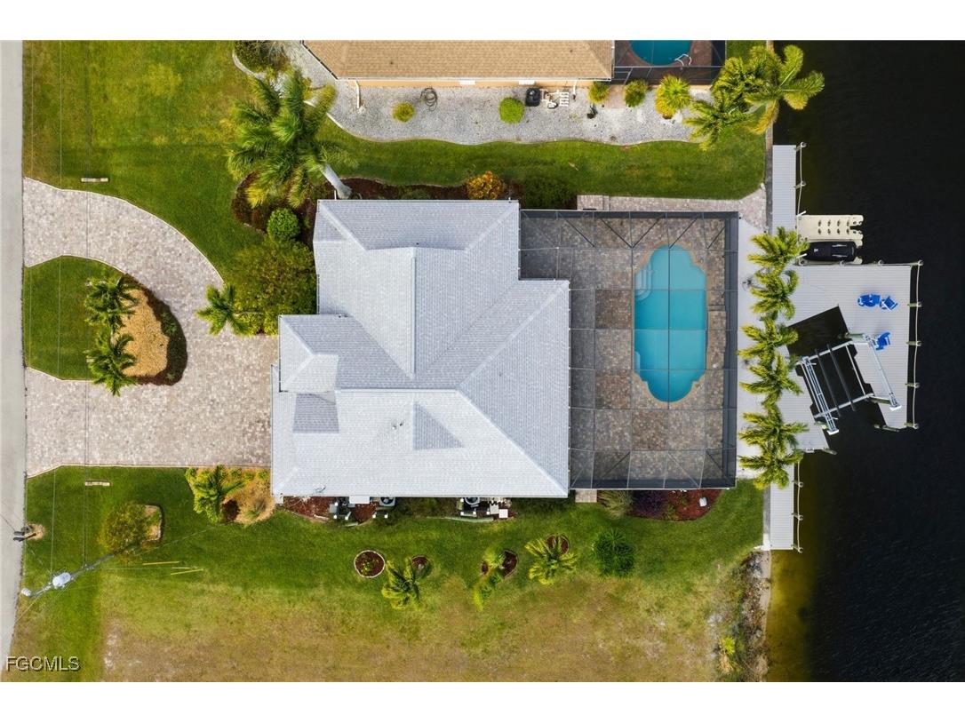 2803 SW 34th Terrace Cape Coral FL 33914 2026005638 image2