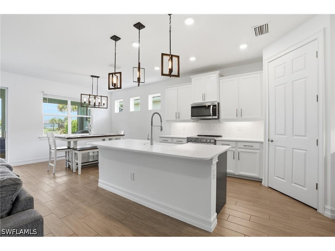 28032 Captiva Shell Loop Bonita Springs FL 34135 226015415 image1