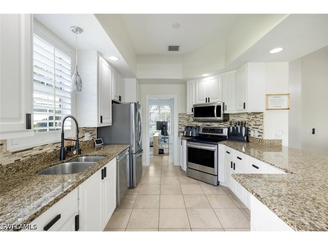 28032 Eagle Ray Court Bonita Springs FL 34135 226015159 image7