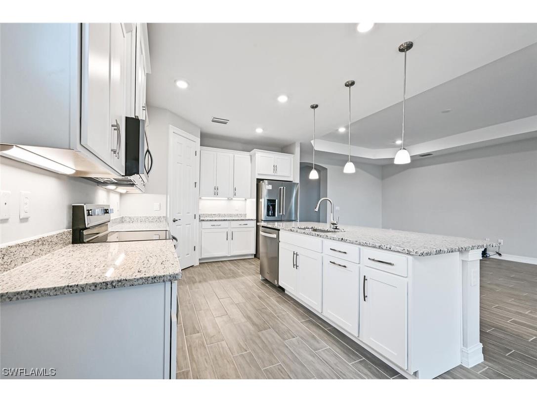 28036 Captiva Shell Loop Bonita Springs FL 34135 223089721 image1