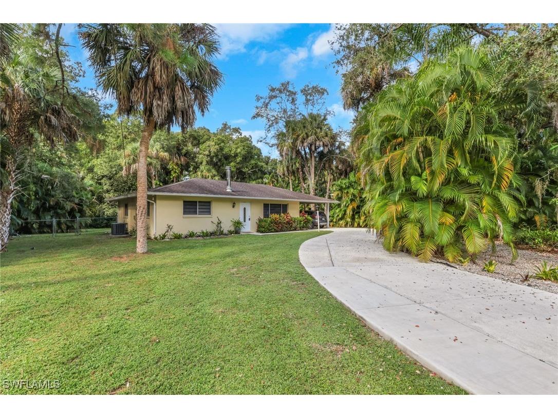 28037 Eastbrook Drive Bonita Springs FL 34135 225075028 image1