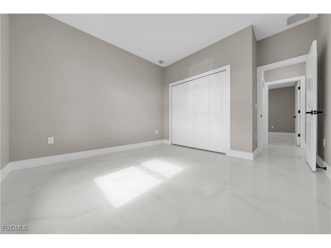 2804 10th Street W Lehigh Acres FL 33971 2025021377 image11