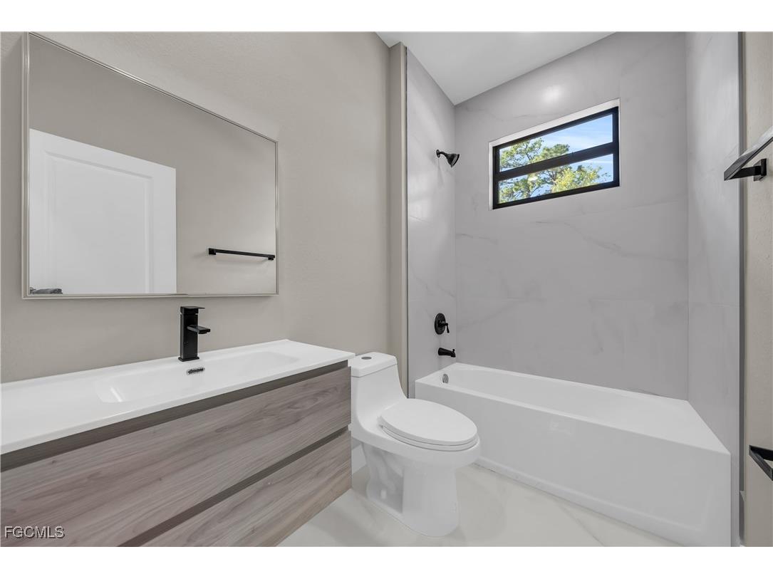 2804 10th Street W Lehigh Acres FL 33971 2025021377 image12