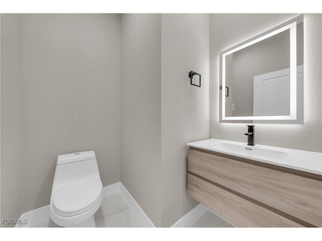 2804 10th Street W Lehigh Acres FL 33971 2025021377 image20