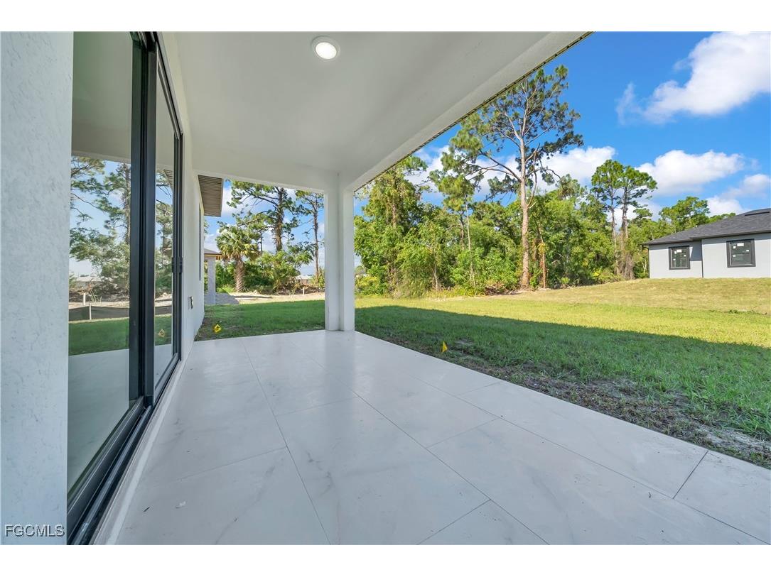 2804 10th Street W Lehigh Acres FL 33971 2025021377 image23