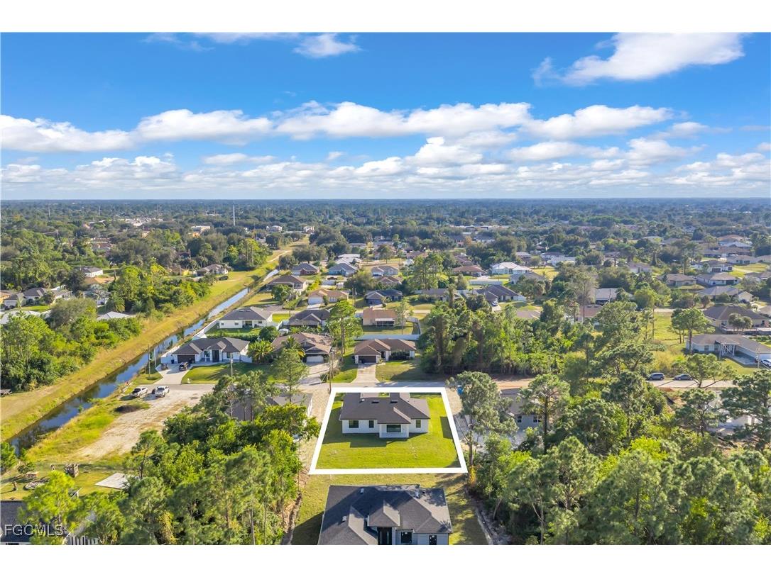 2804 10th Street W Lehigh Acres FL 33971 2025021377 image28