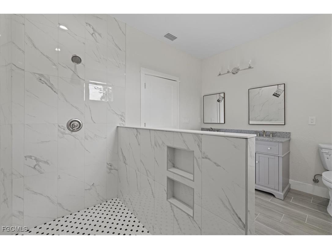 2804 11th Street W Lehigh Acres FL 33971 2025022169 image17