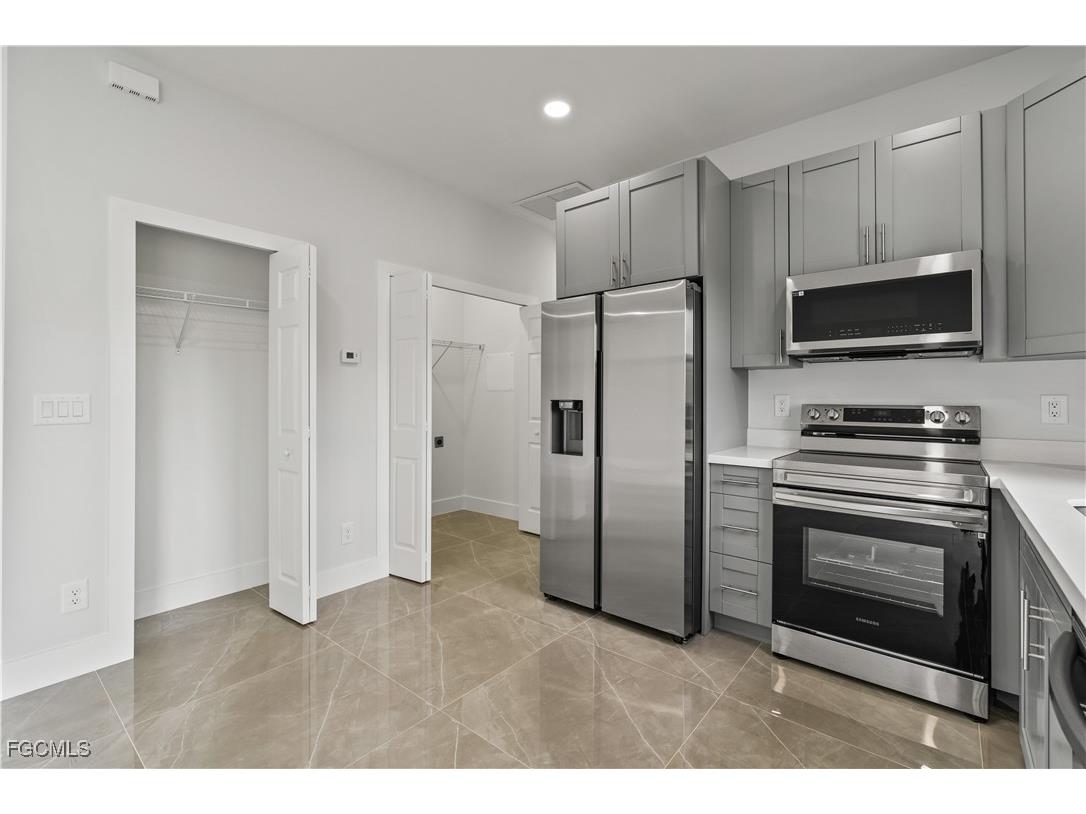 2804 73rd Street W Lehigh Acres FL 33971 2025009764 image23