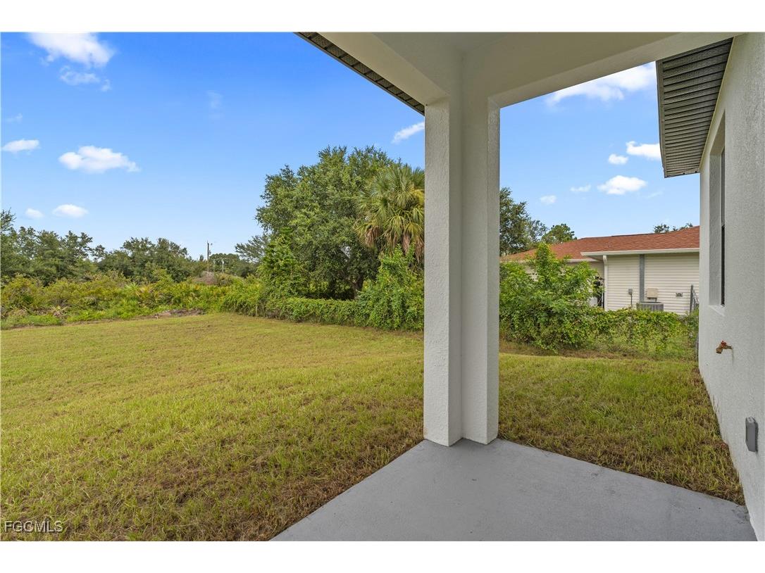 2804 73rd Street W Lehigh Acres FL 33971 2025009764 image25