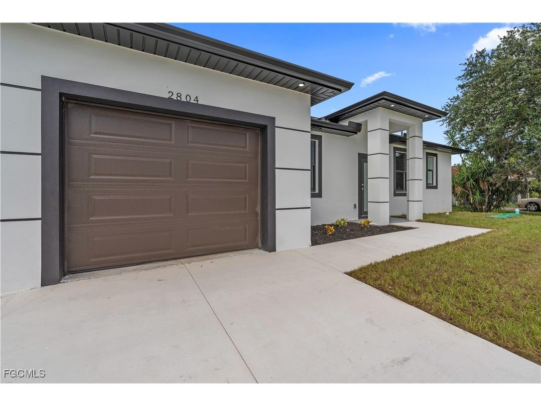 2804 73rd Street W Lehigh Acres FL 33971 2025009764 image4