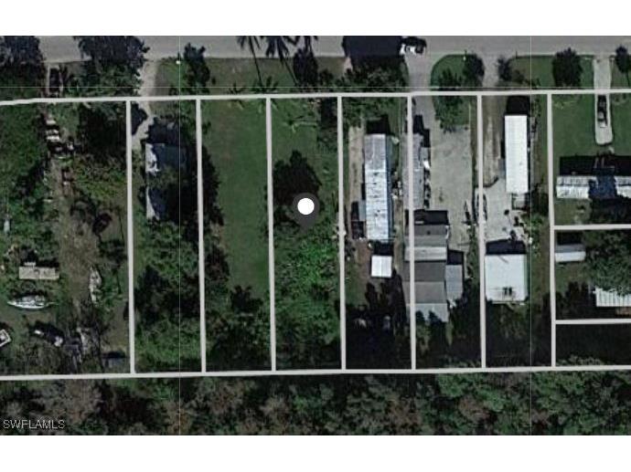 2804 Holly Avenue Naples FL 34112 225074273 image1