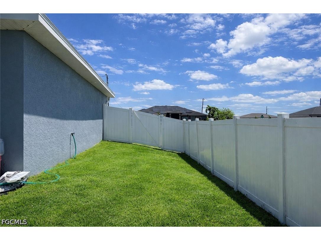 2804 NE 2nd Place Cape Coral FL 33909 2026023187 image14