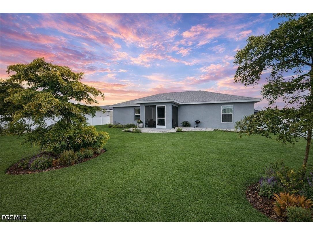 2804 NE 2nd Place Cape Coral FL 33909 2026023187 image15