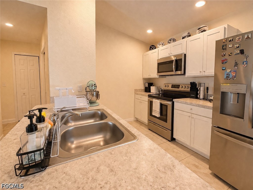 2804 NE 2nd Place Cape Coral FL 33909 2026023187 image8