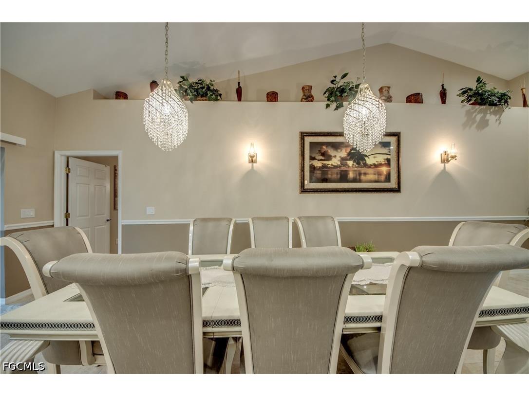 2804 NE 3rd Avenue Cape Coral FL 33909 2026027312 image21