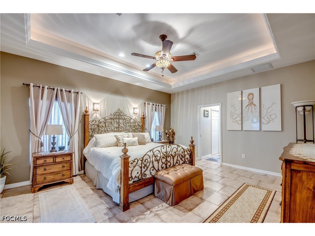 2804 NE 3rd Avenue Cape Coral FL 33909 2026027312 image24
