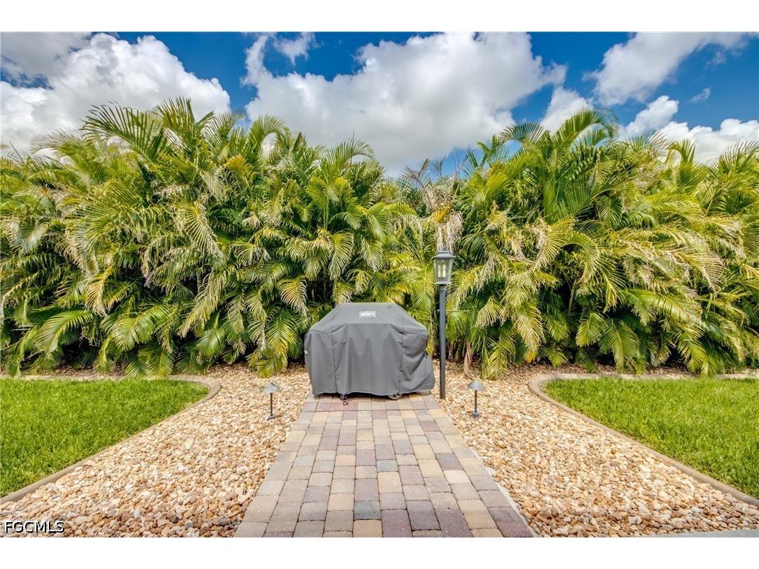2804 NE 3rd Avenue Cape Coral FL 33909 2026027312 image47