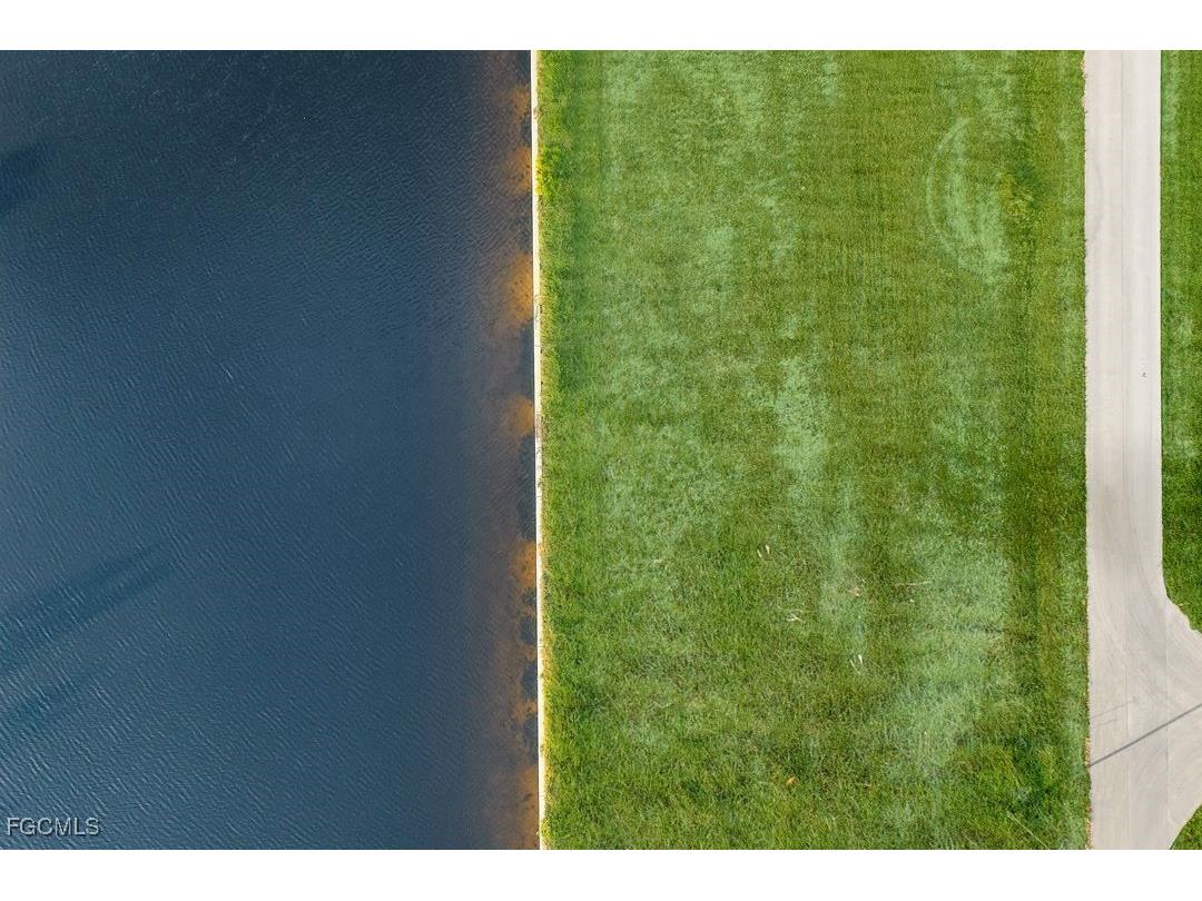 2804 NW 46th Avenue Cape Coral FL 33993 2025020608 image6