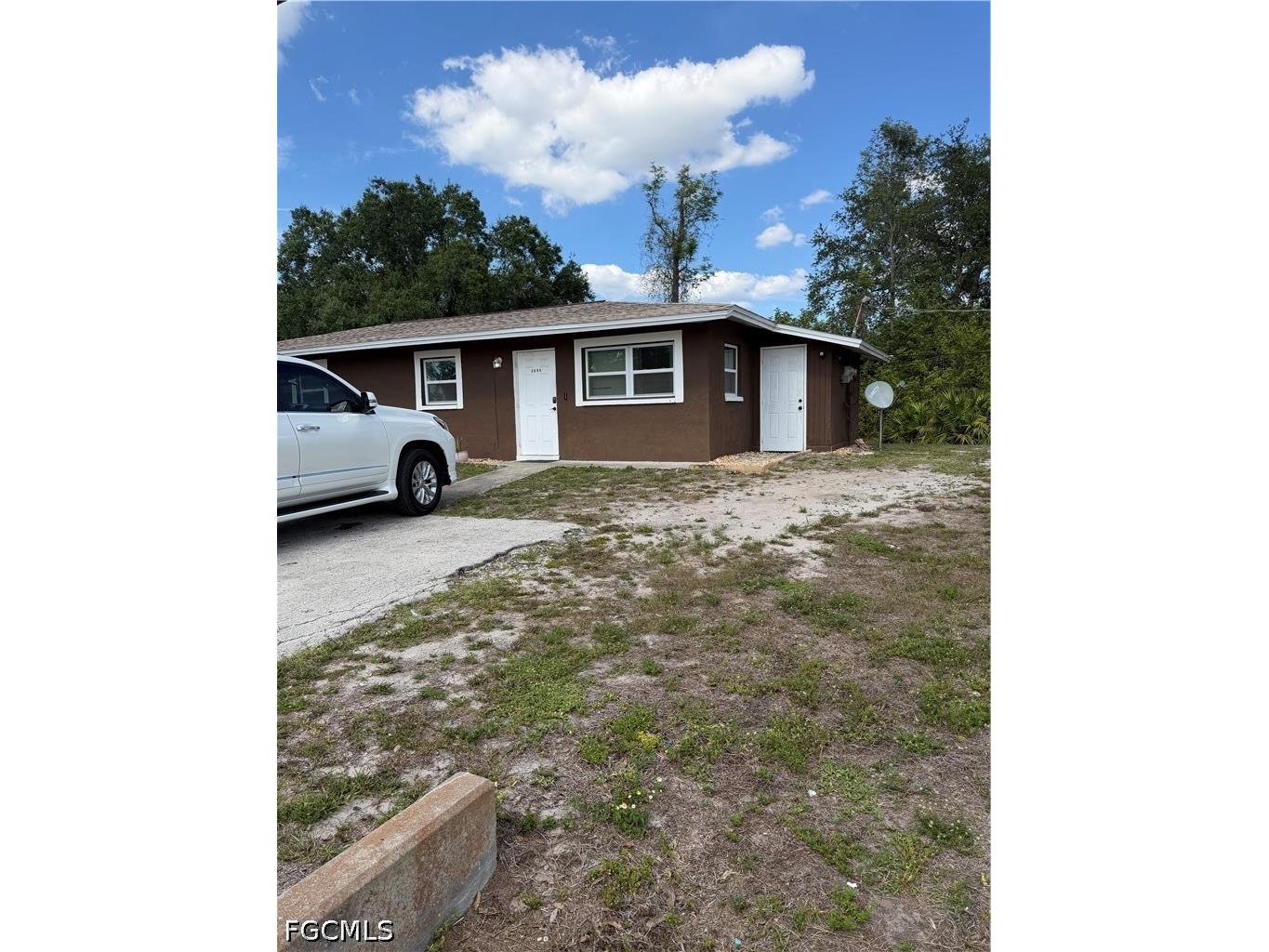2804 River Ridge Boulevard Fort Myers FL 33905 2026021563 image1