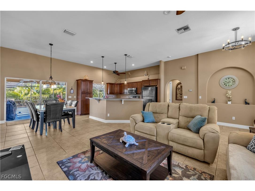 2804 SW 29th Place Cape Coral FL 33914 2026007379 image11