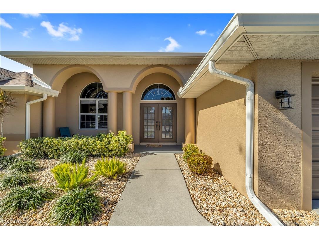 2804 SW 29th Place Cape Coral FL 33914 2026007379 image2