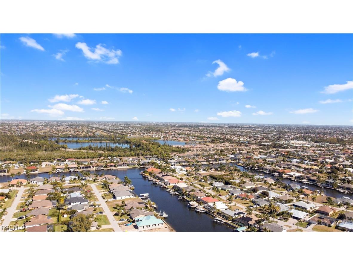 2804 SW 29th Place Cape Coral FL 33914 2026007379 image32