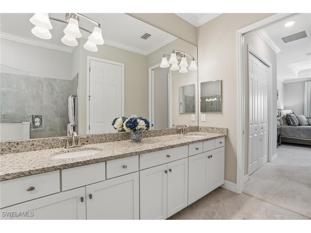 28043 Foxrock Court Bonita Springs FL 34135 225076517 image31