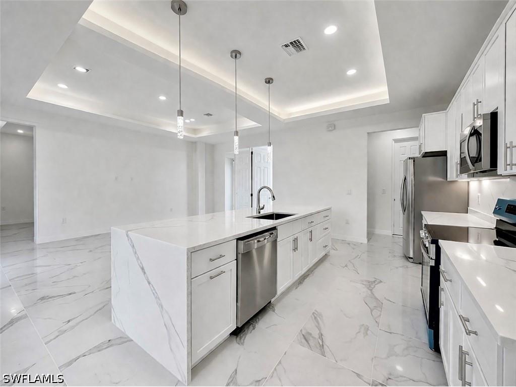 2805 26th Street SW Lehigh Acres FL 33976 226011993 image2