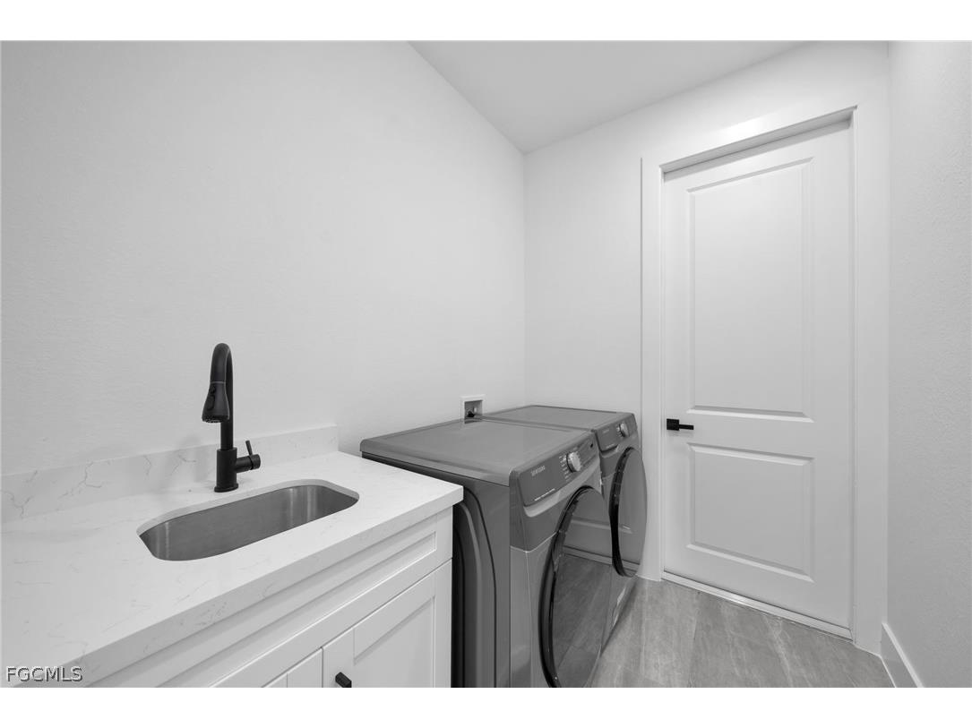 2805 58th Street W Lehigh Acres FL 33971 2026008611 image14