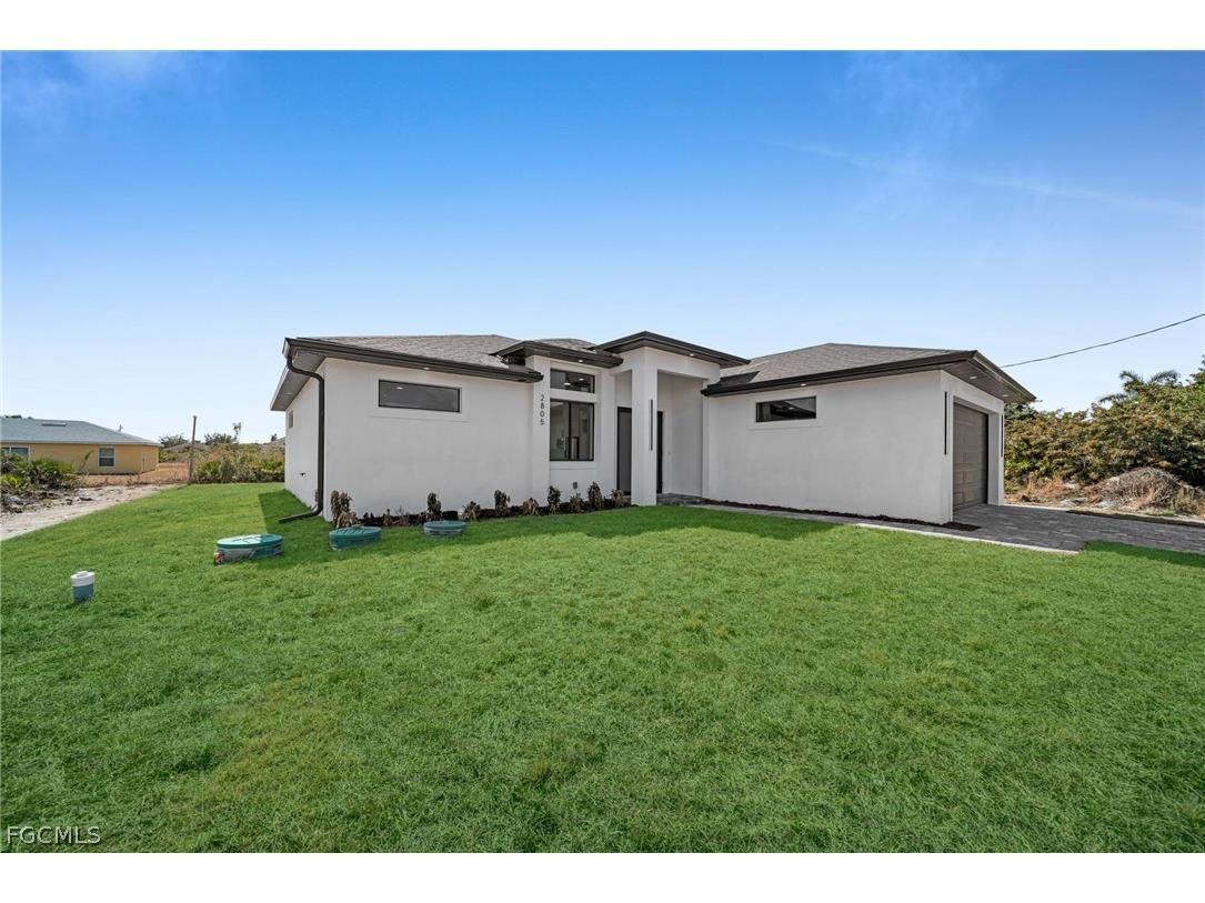 2805 58th Street W Lehigh Acres FL 33971 2026008611 image2