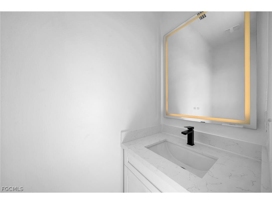 2805 58th Street W Lehigh Acres FL 33971 2026008611 image23