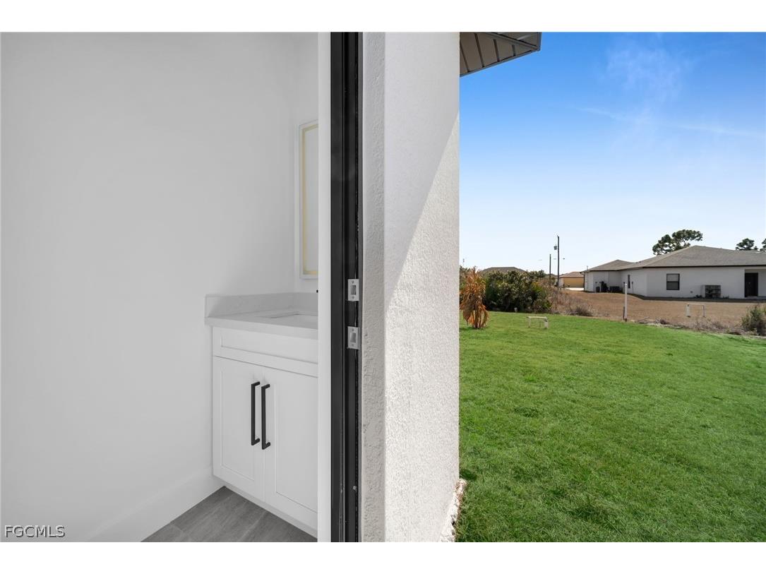 2805 58th Street W Lehigh Acres FL 33971 2026008611 image33