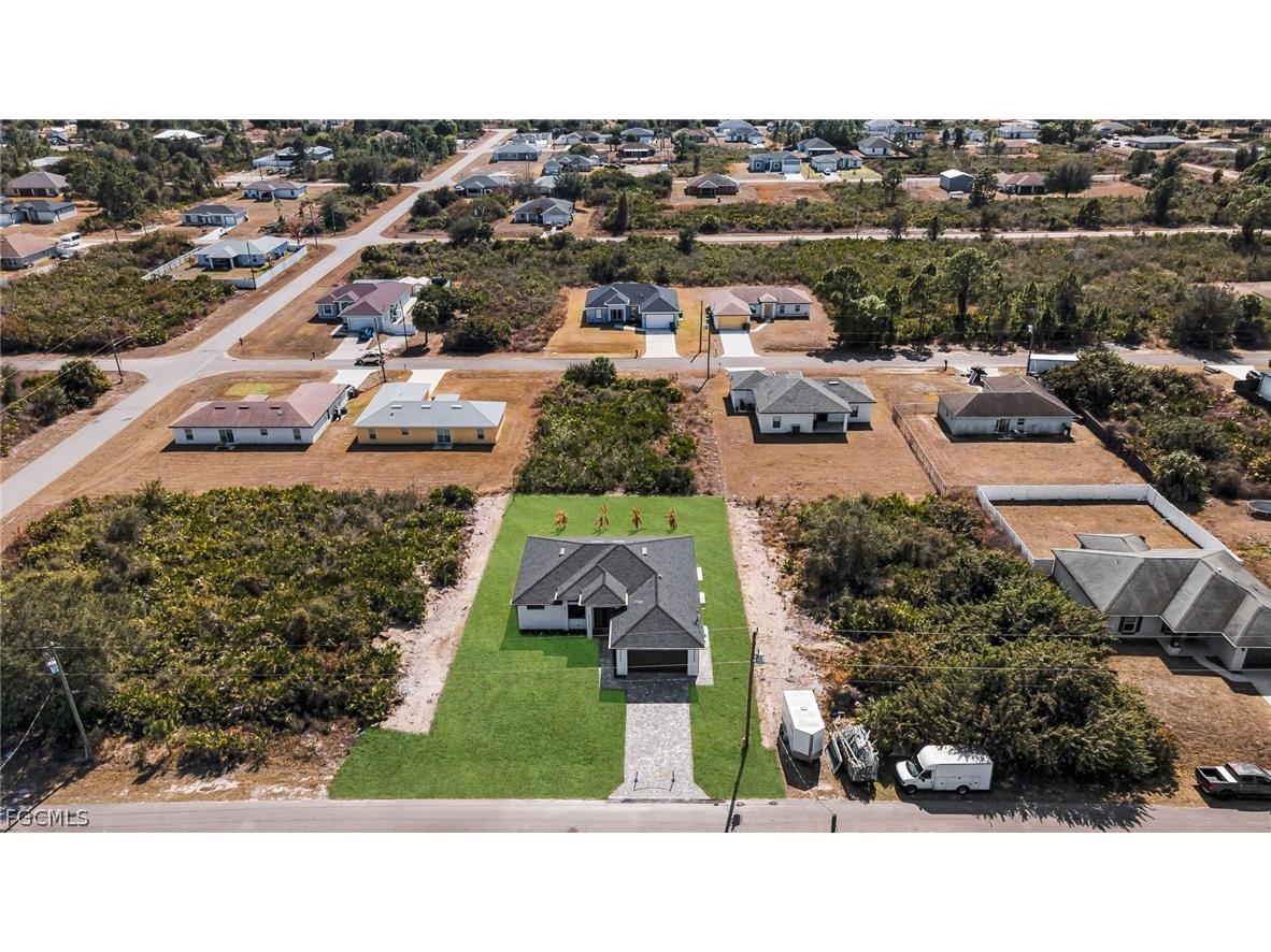 2805 58th Street W Lehigh Acres FL 33971 2026008611 image35
