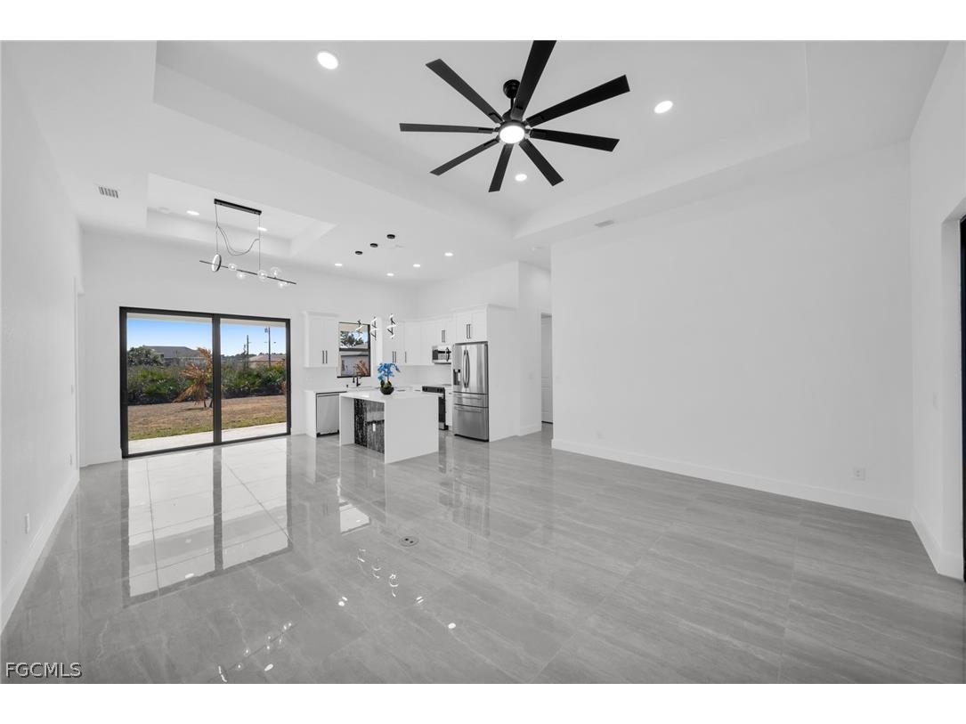 2805 58th Street W Lehigh Acres FL 33971 2026008611 image6