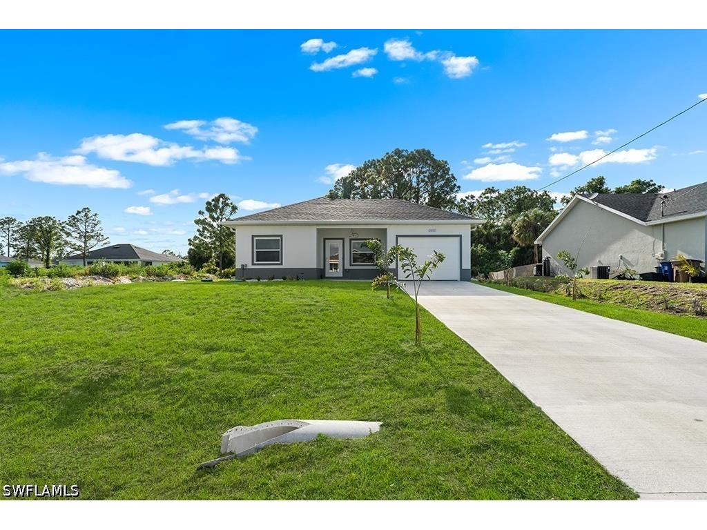 2805 Connie Avenue N Lehigh Acres FL 33971 226014495 image1