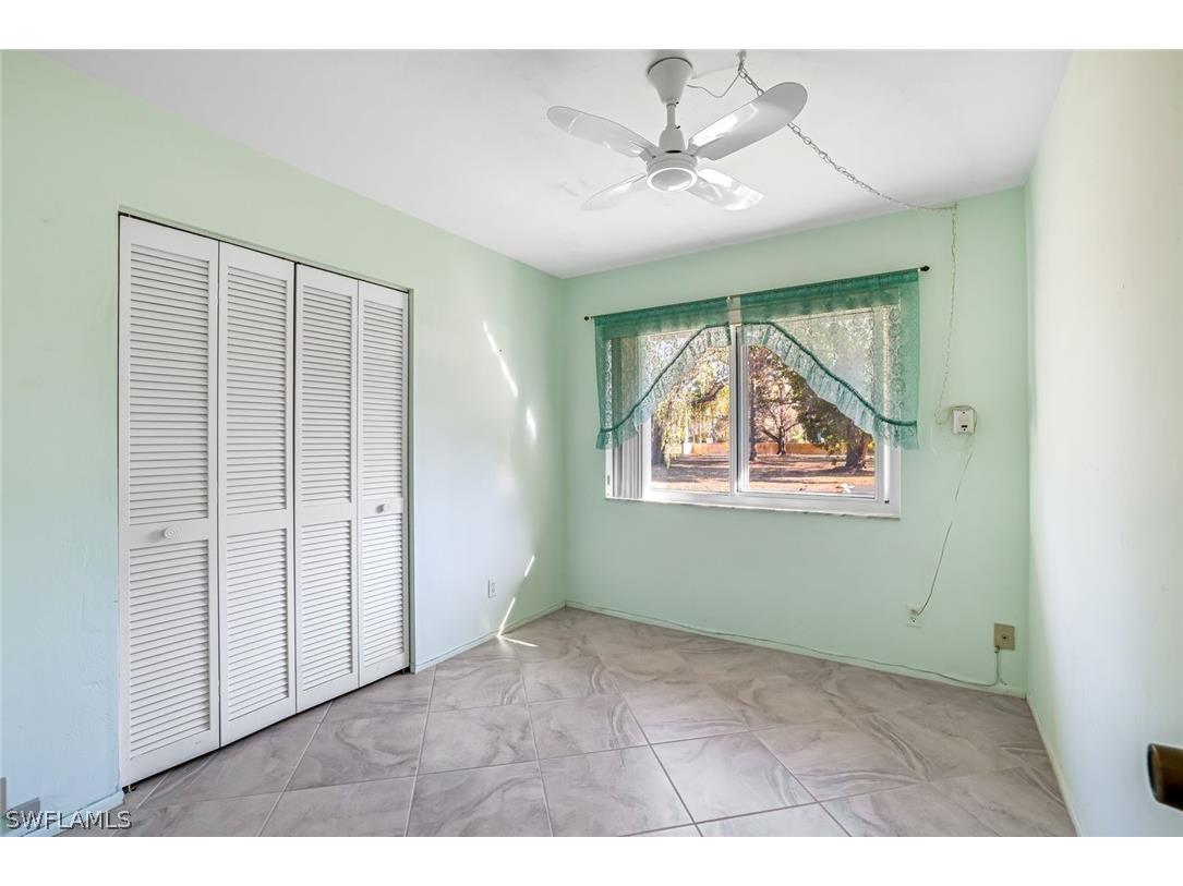 2805 Golden Gate Boulevard W Naples FL 34120 226008692 image15