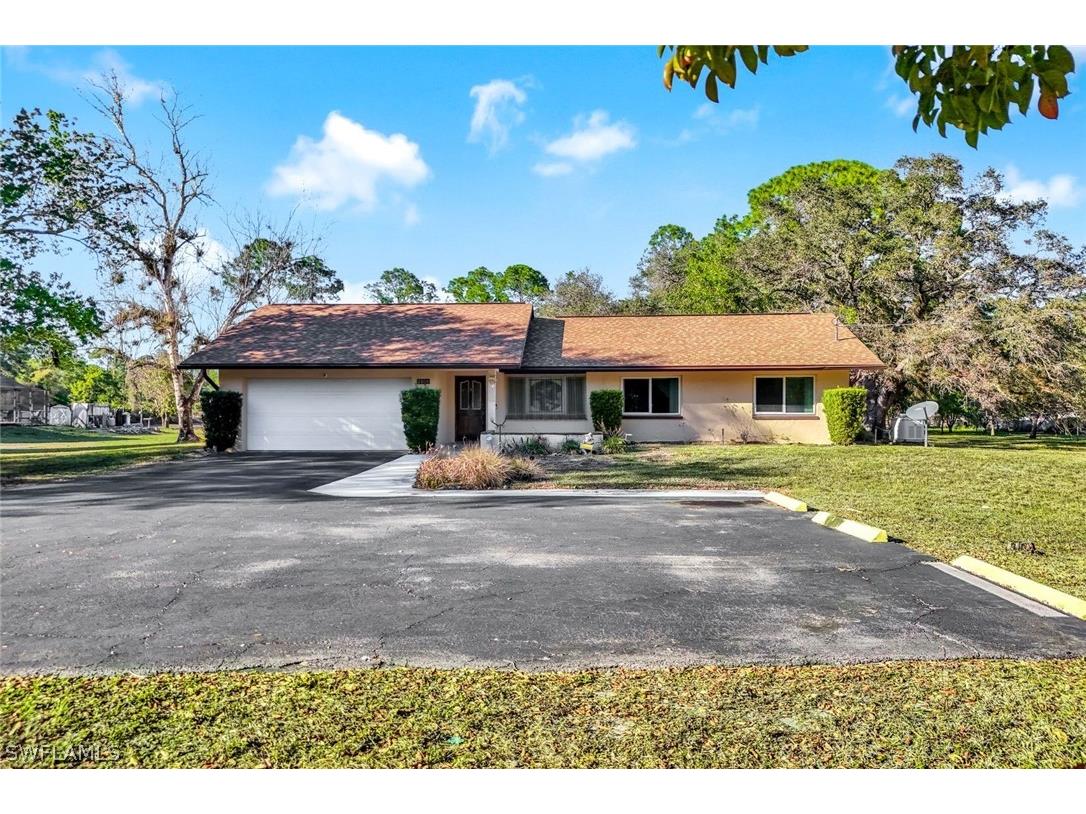 2805 Golden Gate Boulevard W Naples FL 34120 226008692 image3