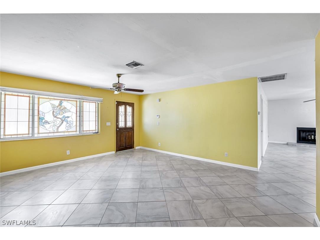2805 Golden Gate Boulevard W Naples FL 34120 226008692 image5