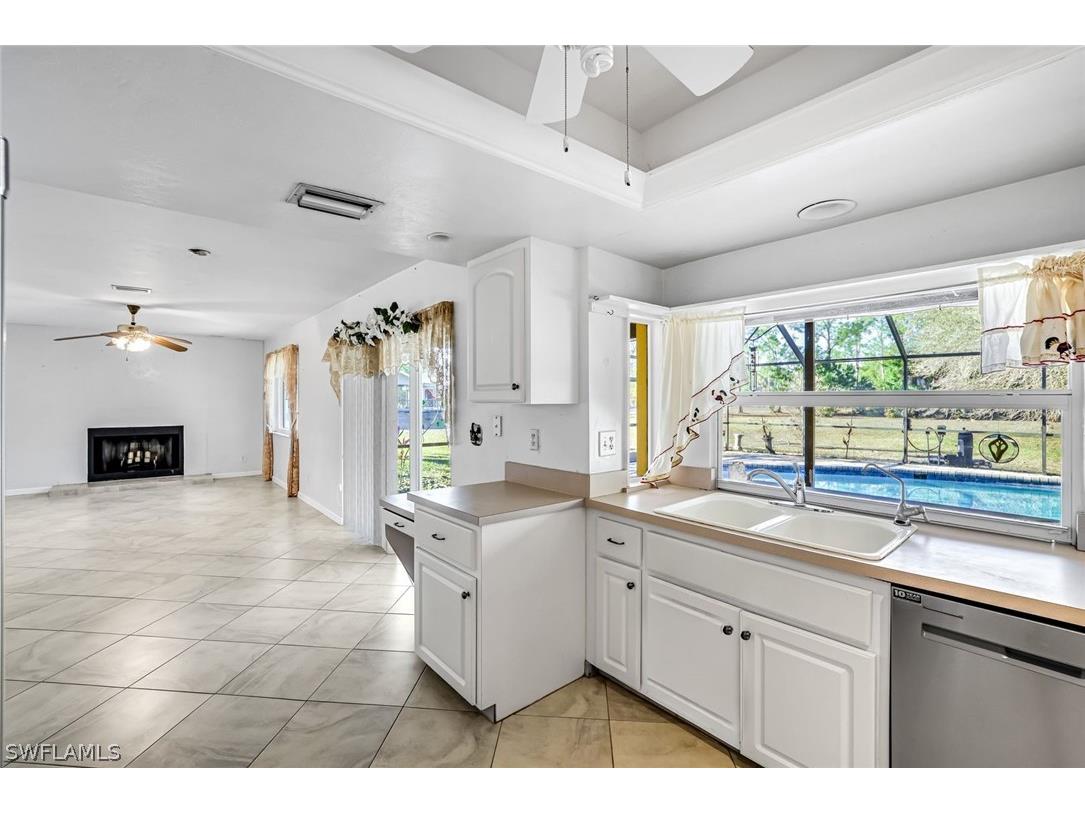 2805 Golden Gate Boulevard W Naples FL 34120 226008692 image9