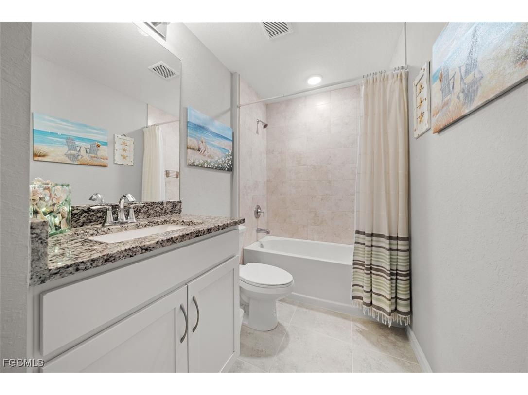 2805 NW 12th Lane Cape Coral FL 33993 2025003095 image20