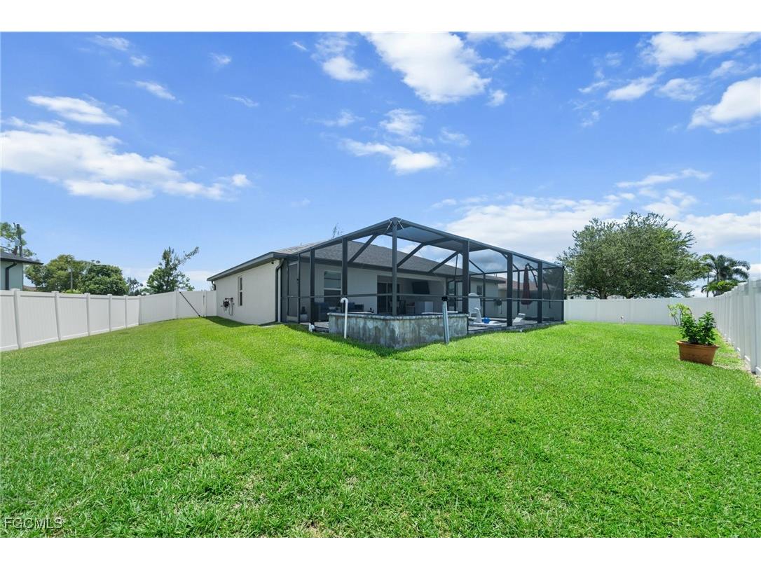 2805 NW 12th Lane Cape Coral FL 33993 2025003095 image29