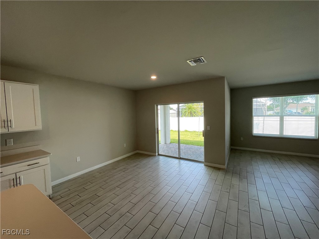 2805 NW 6th Terrace Cape Coral FL 33993 2025015346 image5