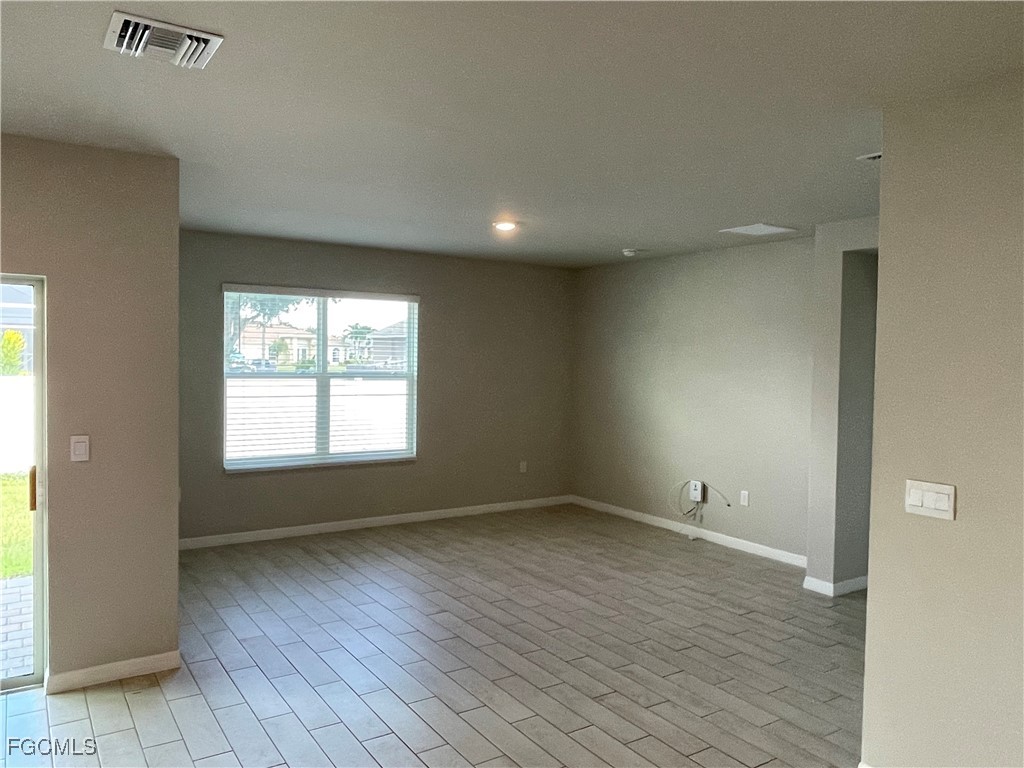 2805 NW 6th Terrace Cape Coral FL 33993 2025015346 image6