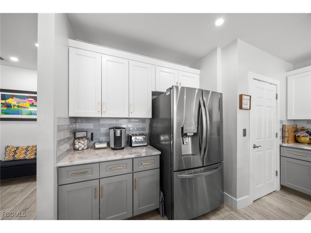 2805 SW 35th Street Cape Coral FL 33914 2025005936 image12