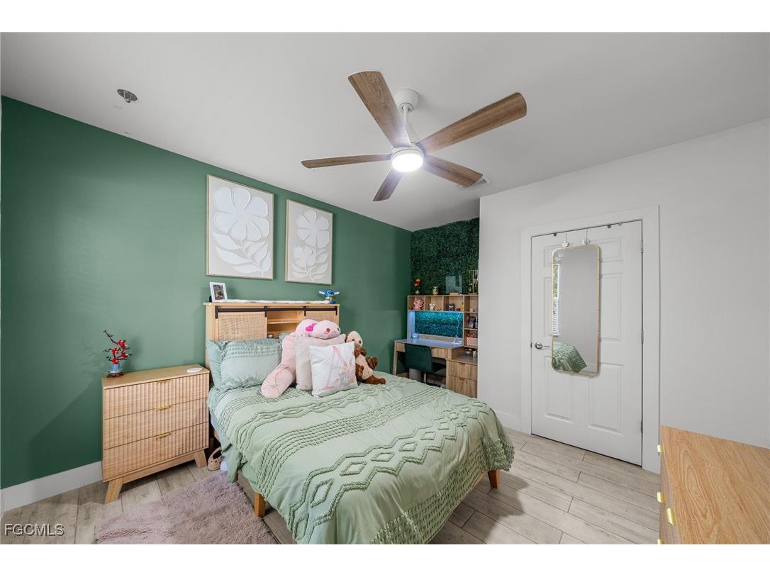 2805 SW 35th Street Cape Coral FL 33914 2025005936 image21