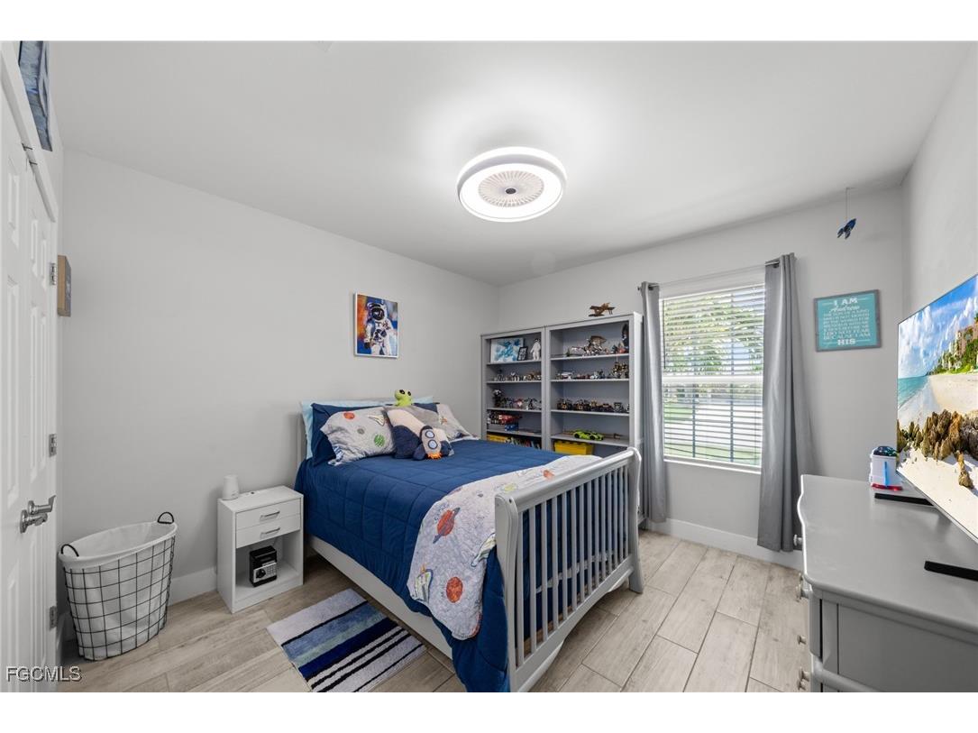 2805 SW 35th Street Cape Coral FL 33914 2025005936 image22