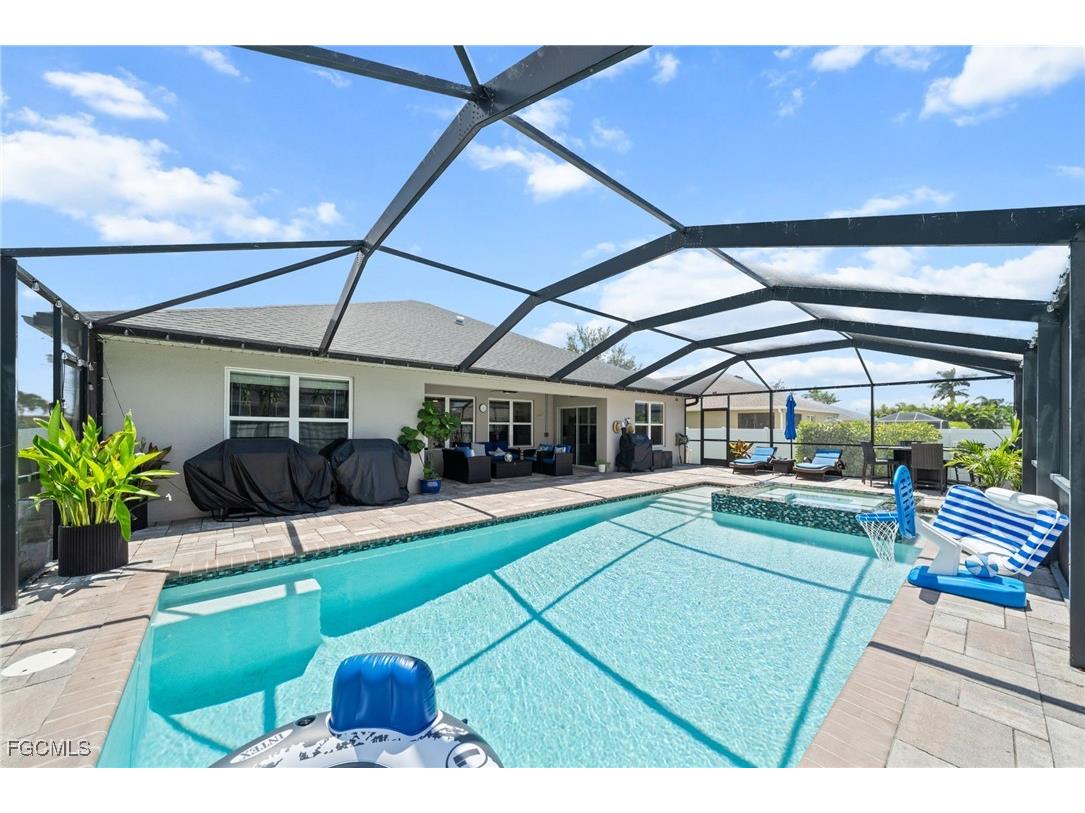 2805 SW 35th Street Cape Coral FL 33914 2025005936 image29