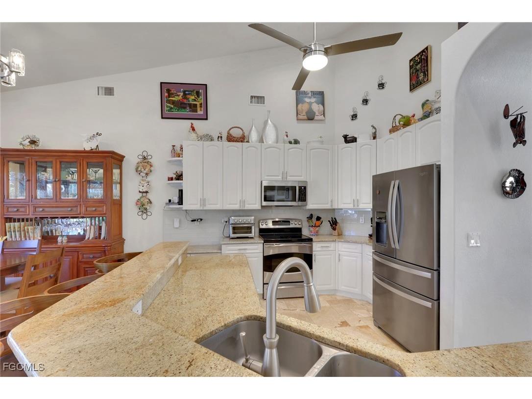 2805 SW 45th Street Cape Coral FL 33914 2025018292 image19