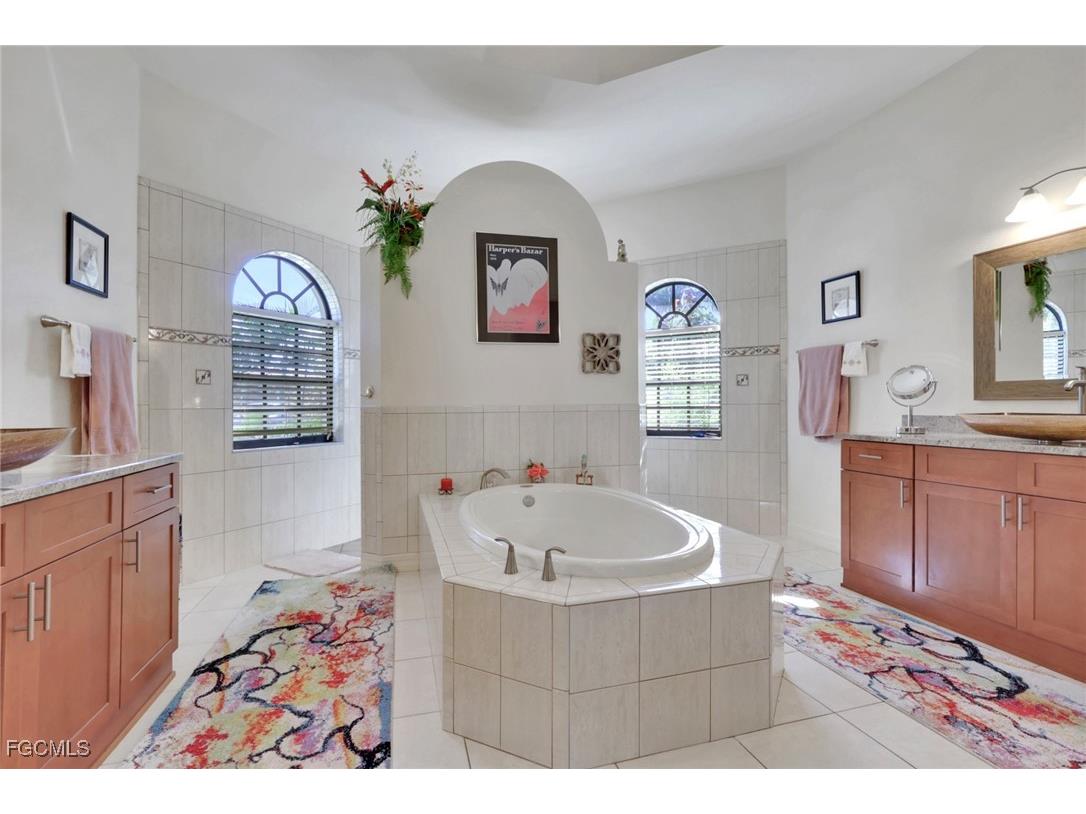 2805 SW 45th Street Cape Coral FL 33914 2025018292 image27